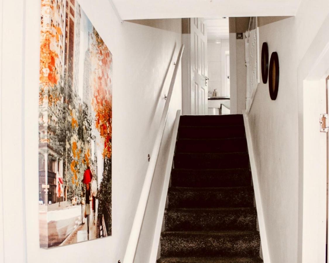 Home To Home Stay Apartment Glasgow Buitenkant foto
